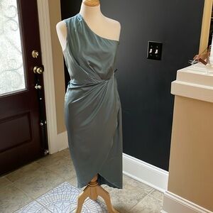 NWT Baltic Born Cecilia One Shoulder MIDI Dress Size Medium